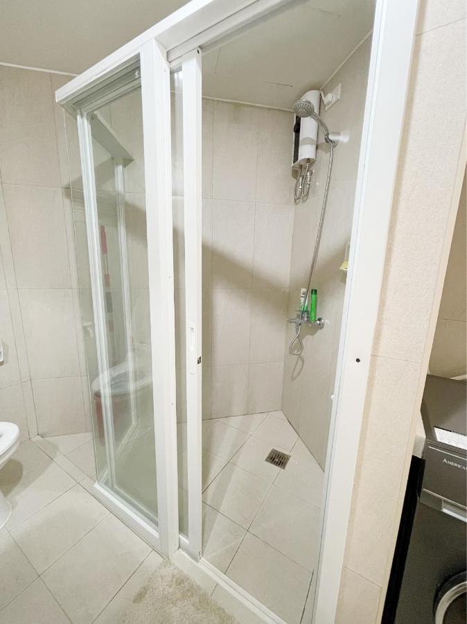 Aparthotel Inspiria Davao City Esterno foto