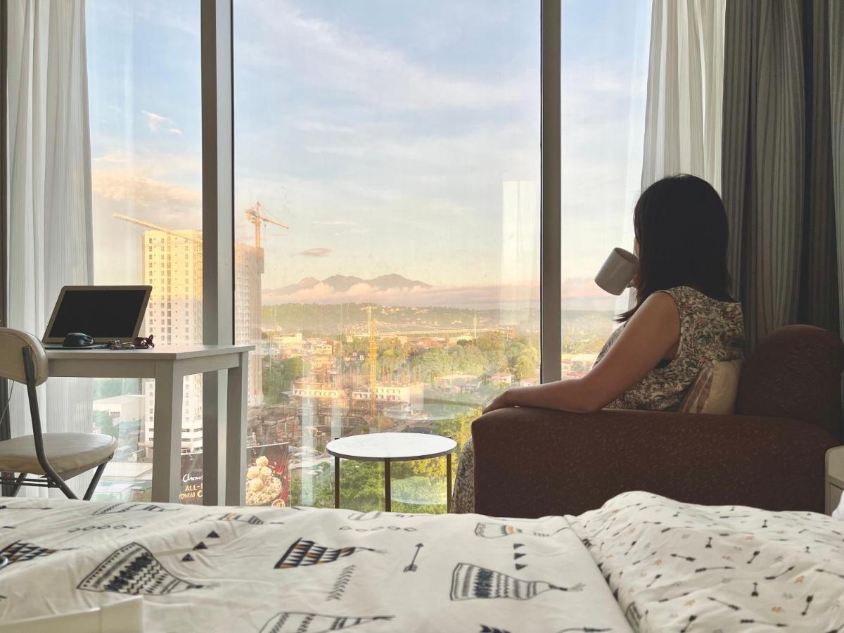 Aparthotel Inspiria Davao City Esterno foto