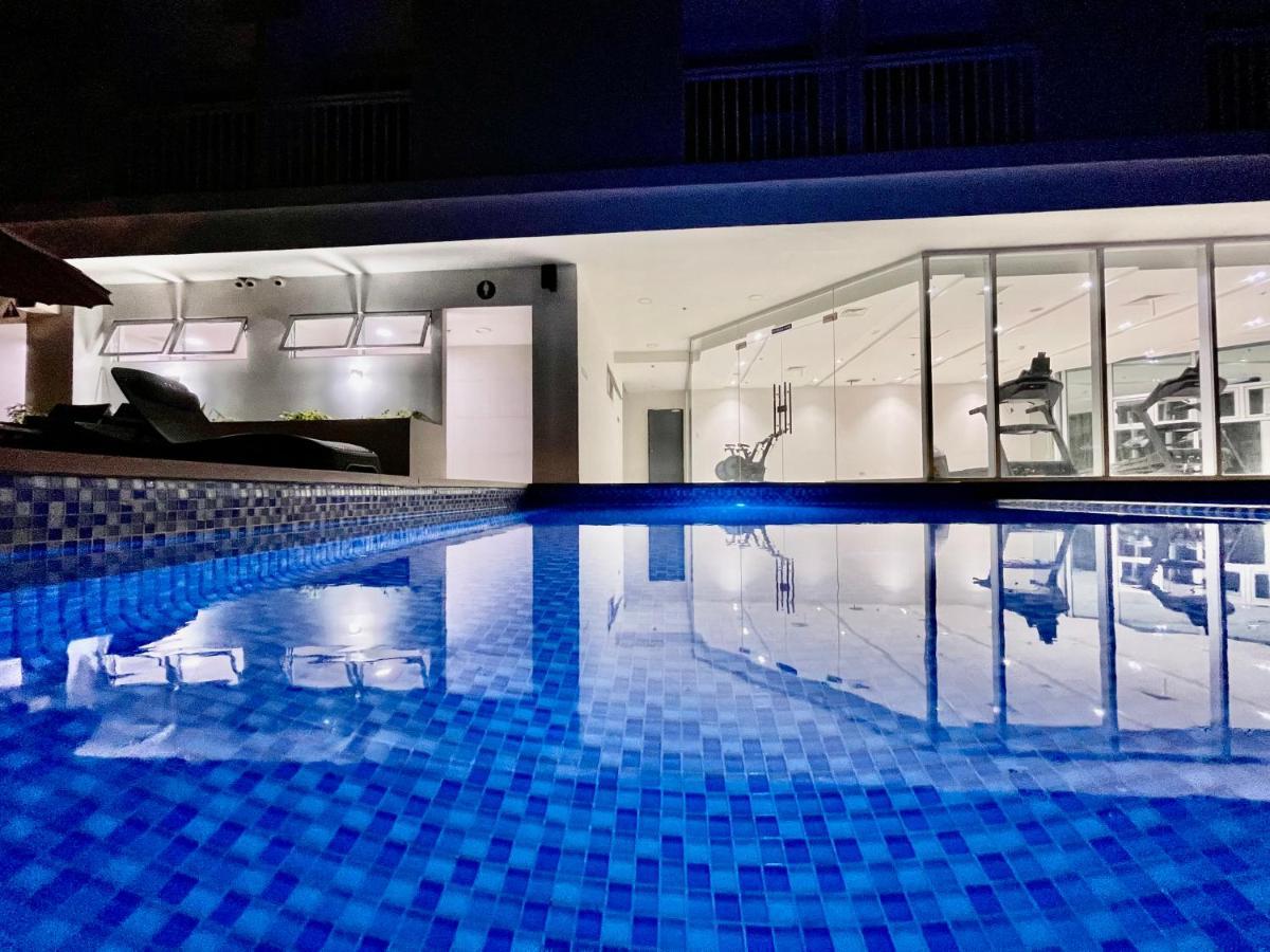Aparthotel Inspiria Davao City Esterno foto