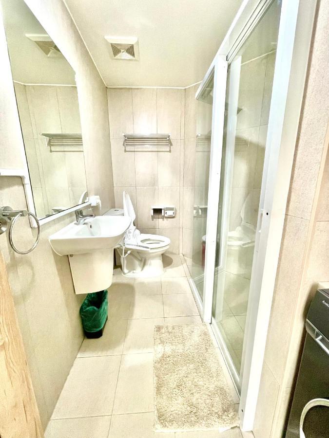 Aparthotel Inspiria Davao City Esterno foto