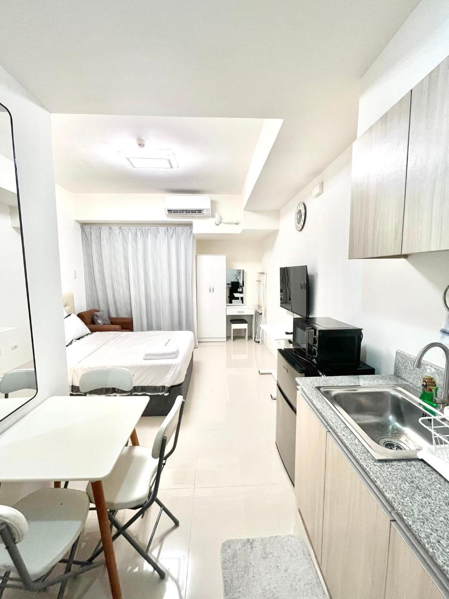 Aparthotel Inspiria Davao City Esterno foto
