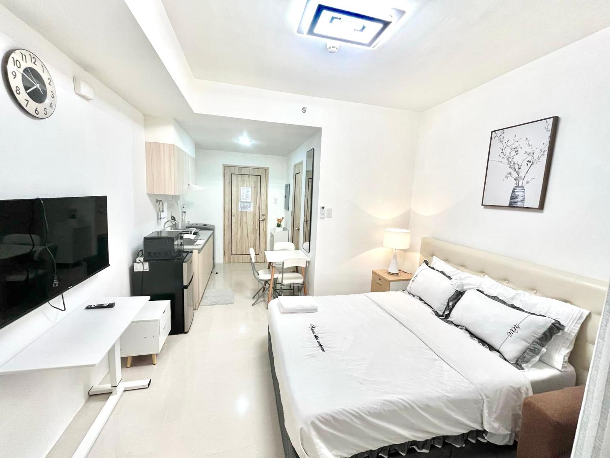 Aparthotel Inspiria Davao City Esterno foto