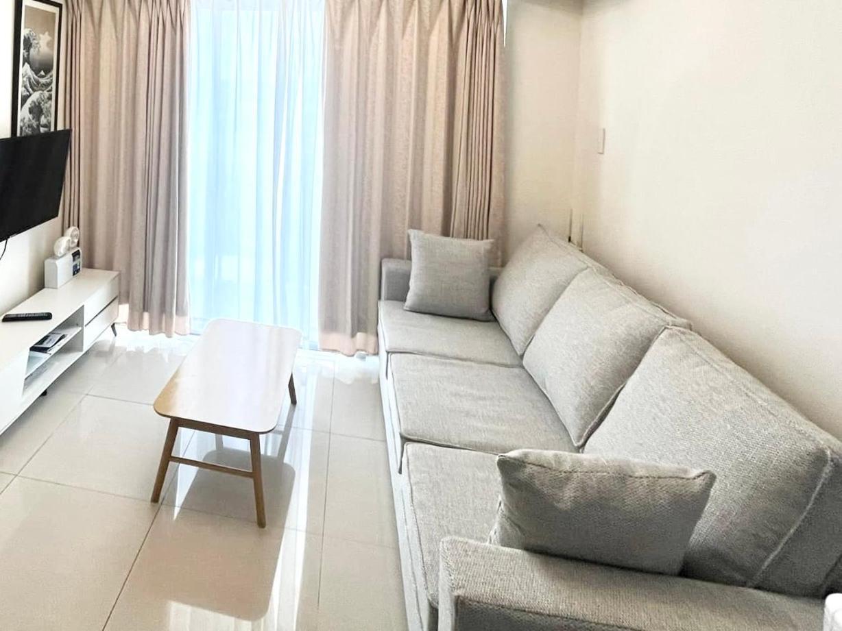 Aparthotel Inspiria Davao City Esterno foto